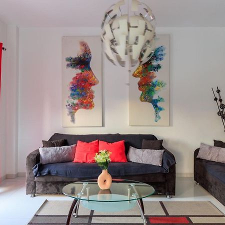 Aiolos Luxury Metro Acropolis Suite 7 Near Museum Of Modern Art 아테네 외부 사진