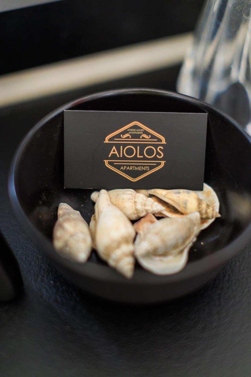 Aiolos Luxury Metro Acropolis Suite 7 Near Museum Of Modern Art 아테네 외부 사진