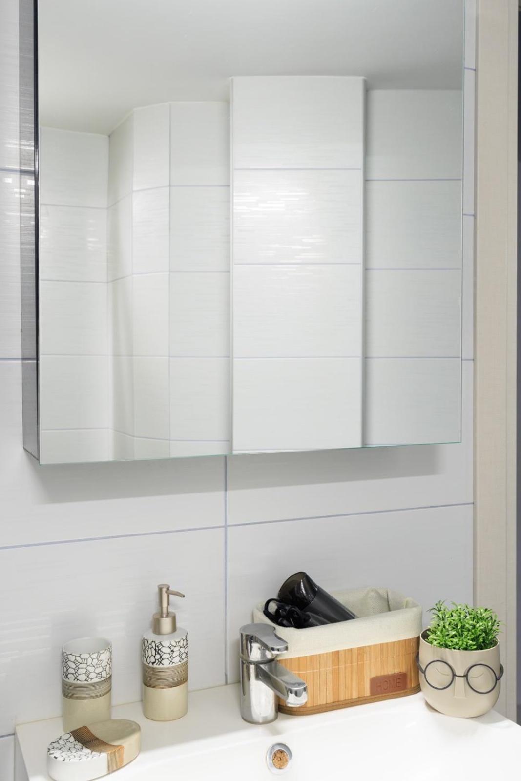 Aiolos Luxury Metro Acropolis Suite 7 Near Museum Of Modern Art 아테네 외부 사진