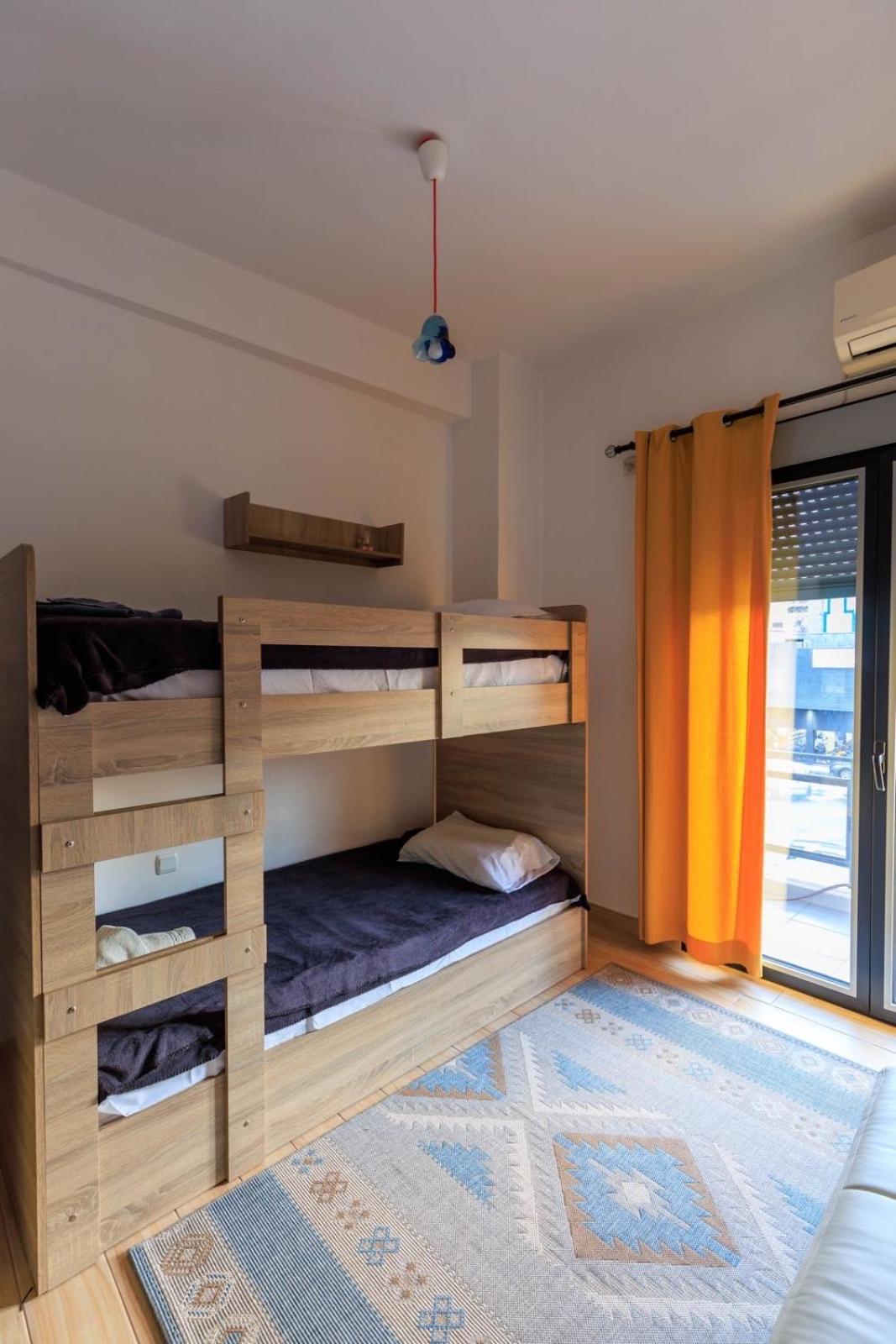 Aiolos Luxury Metro Acropolis Suite 7 Near Museum Of Modern Art 아테네 외부 사진